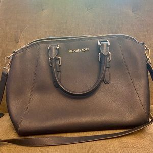 Michael Kors Tote